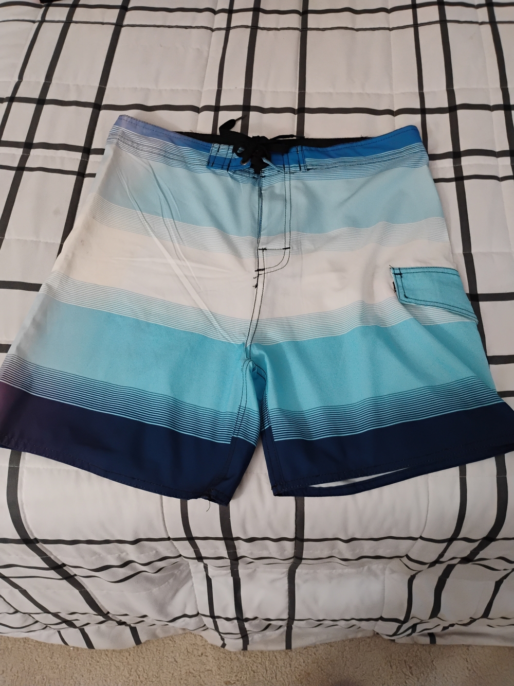 Men's Gradient Blue Striped Swim Trunks with Cargo Pocket